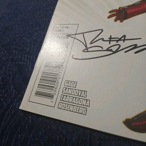X-men Legacy #265 like new with signature, Marvel Comics 2012