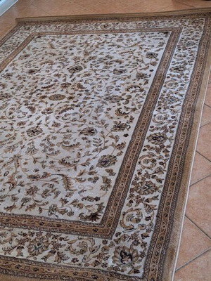 Rug used 2 x 2.90 meters