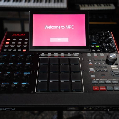 Akai MPC-X production controller σαν καινούργιο με βάση Fonik και Decksaver