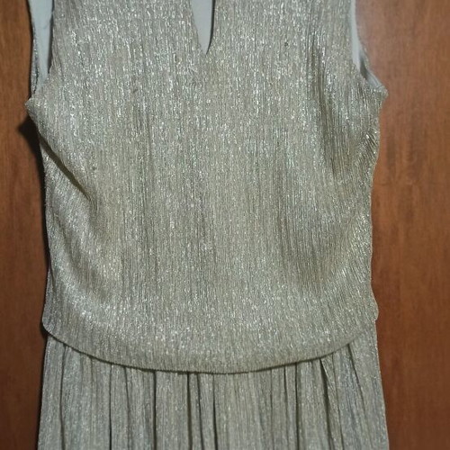 Oben evening dress like new, gold color with belt