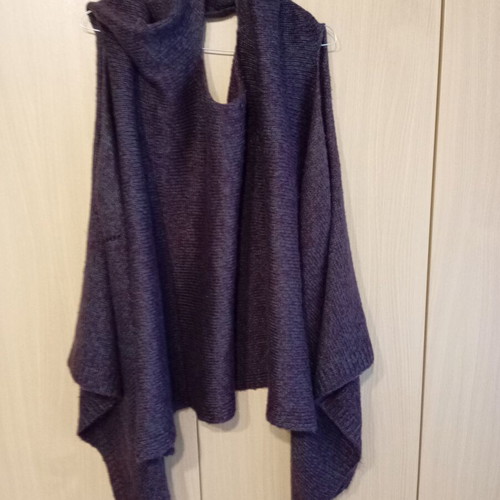 Raxevsky cape size L like new, purple
