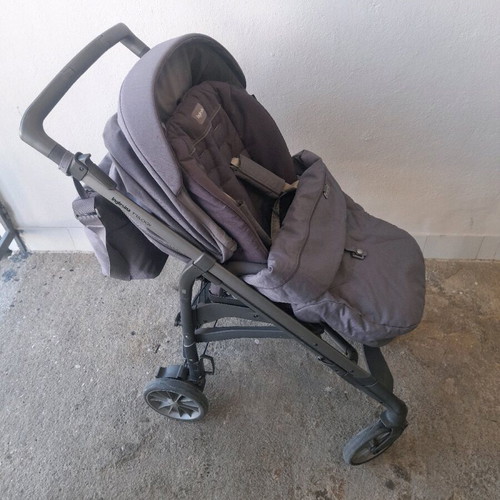 Inglesina Trilogy stroller like new, neutral color