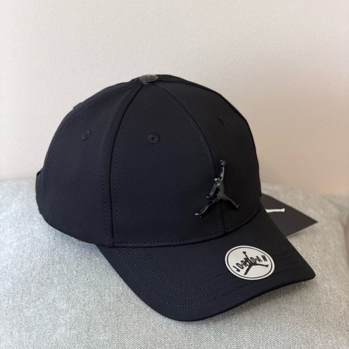 Jordan hat new, black, one size