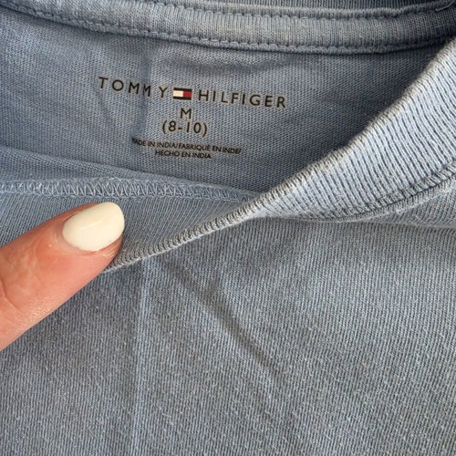 Tommy Hilfiger shirt used, size M, age 8, blue