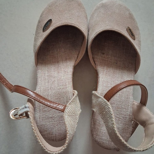 Espadrilles beige with brown strap like new, size 36