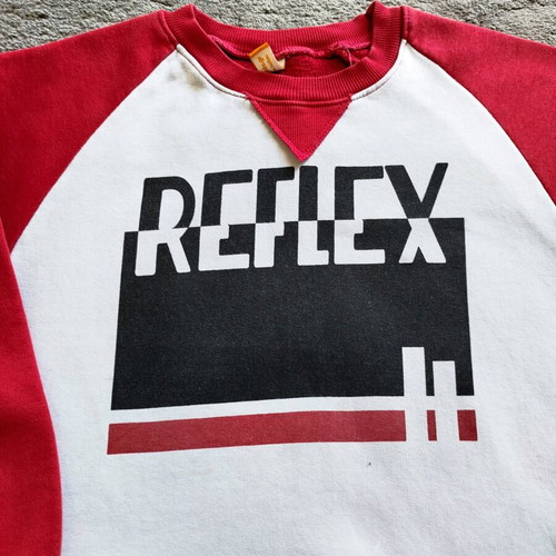 Reflex sweatshirt used for boys 8-9 years, black and red