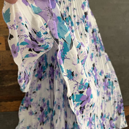Summer pleated dress new with floral pattern in white and purple
