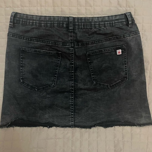 Tom Tailor black denim kids skirt like new with pearls size L