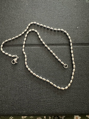 Silver oval bead necklace, 37cm, with lobster clasp