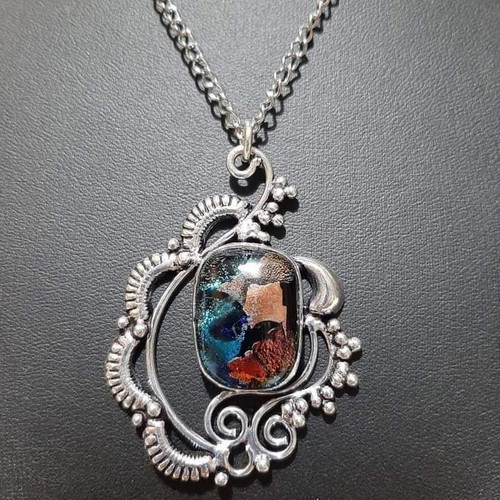 Pendant with dichroic glass in 900 silver new