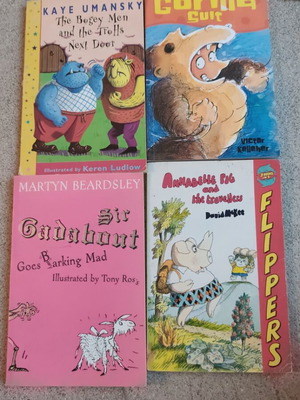Children's English books used, set of 4