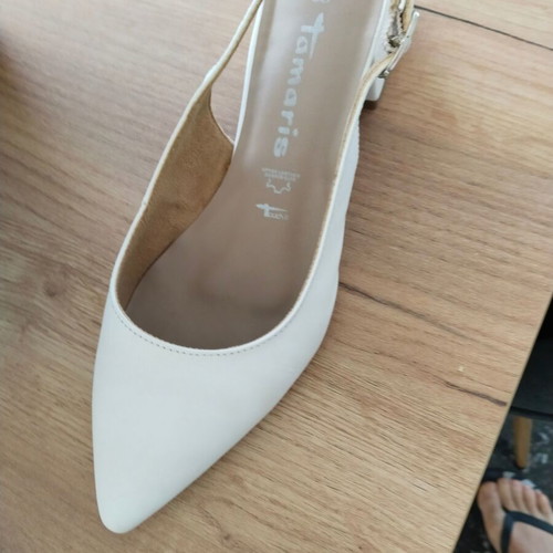 Tamaris shoes like new, white, size 38