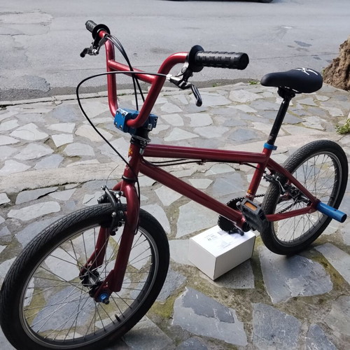 Bmx X TREME 2024 like new, 20 inch, red, V-Brakes