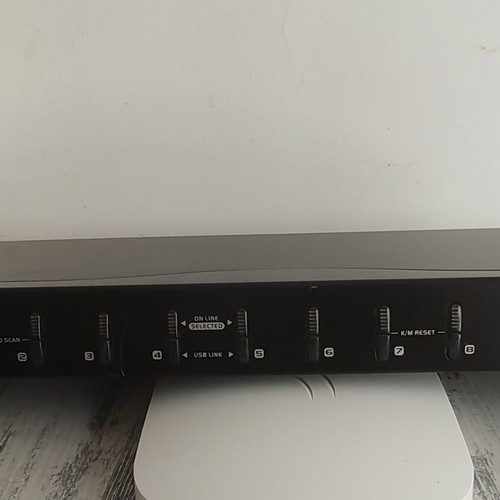 Aten 8-Port KVM Switch USB Dual-Link-DVI Audio CS1788 like new