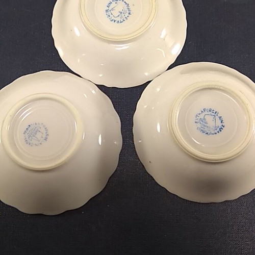 Japanese porcelain dessert plates used set of 3