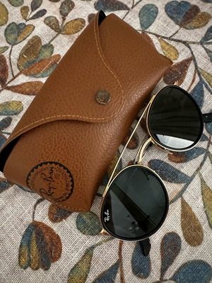 Ray- ban οβάλ γυαλιά