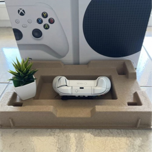 Xbox Series S σαν καινούργιο με SSD 512 GB και σπασμένο κουμπί LT τηλεχειριστηρίου