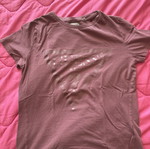 Guess T-shirt μεταχειρισμένο, μέγεθος M, σκουρόροζ