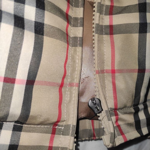 Supreme x Burberry Shearling Puffer jacket like new, beige