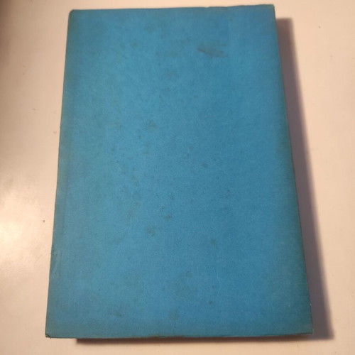 Ta Scholia tou Tritou used essay by Manos Hadjidakis