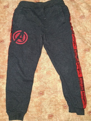 Avengers sweatpants like new, gray, size 146 cm