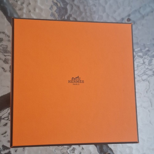 Hermes κουτί 19,5x19,5x5 εκ.