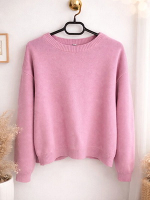 Round neck knit sweater like new, pink, size S