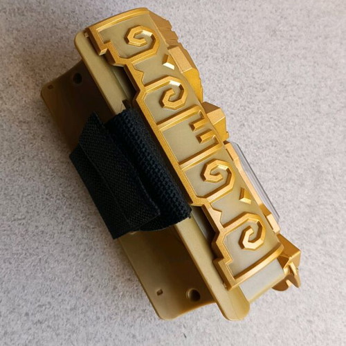 Giochi Preziosi Gormiti Elemental Bracer like new with lights and sounds