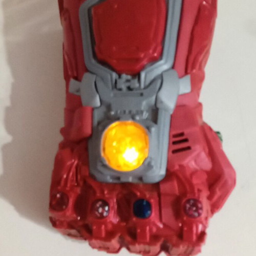 Marvel Avengers Thanos Glove with sound and light like new