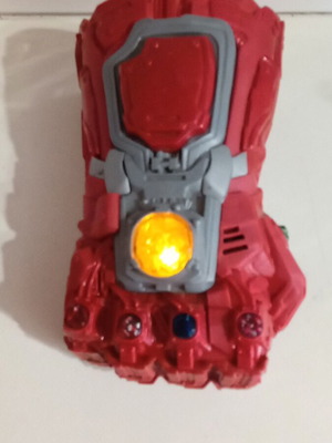 Marvel Avengers Thanos Glove with sound and light like new