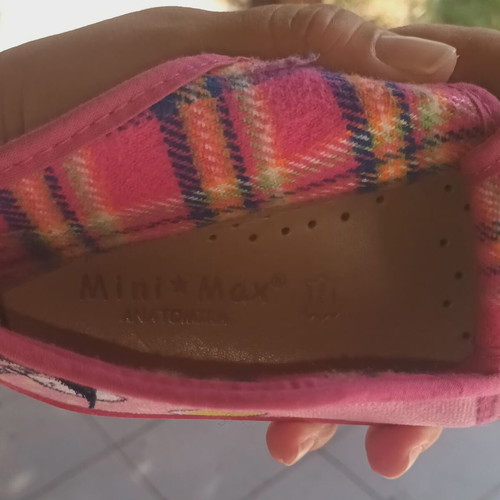 Mini Max anatomical winter slippers for girl size 26 like new pink multicolor