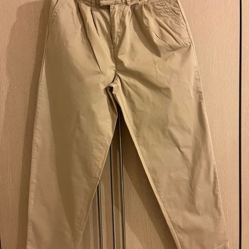 Beige cotton pants Only with pleats used, size S