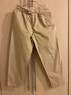 Beige cotton pants Only with pleats used, size S