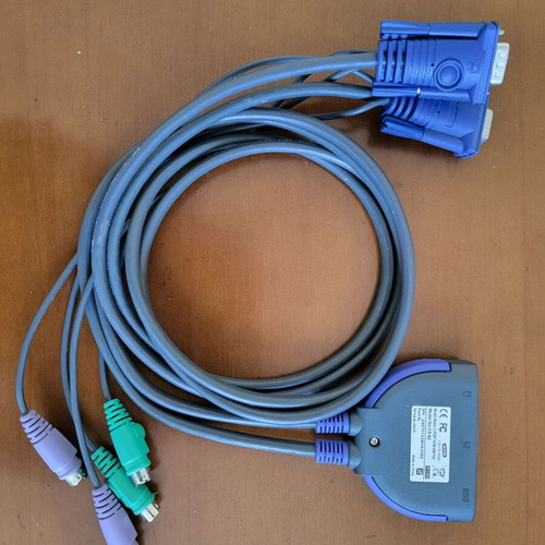 Aten CS-62 2 Port PS/2 KVM Switch like new