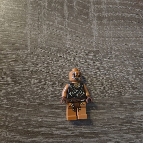 LEGO The Hobbit Gundabad Orc figure like new