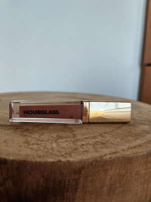 Hourglass lip cream Hint Velvet Story nude απόχρωση καινούργιο