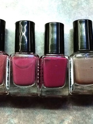 Nail polish set new, 25 spring and coral colors