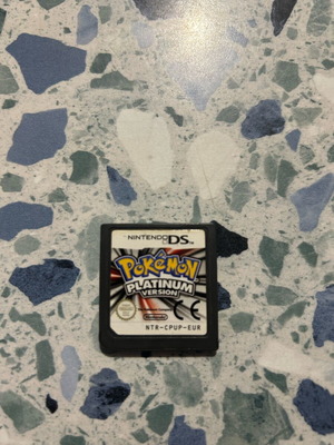 Pokémon Platinum σαν καινούργιο για Nintendo DS