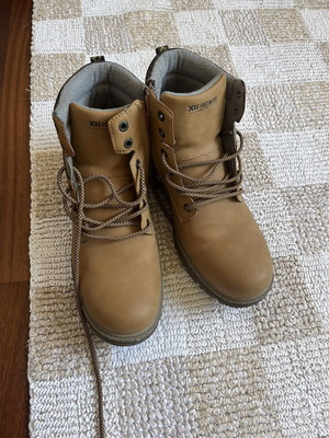XTI men's boots size 42 used, brown