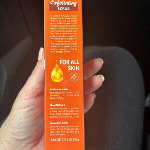 Facial scrub new with orange extract