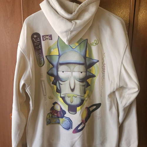 Rick and Morty sweatshirt Pull & Bear size L like new, beige