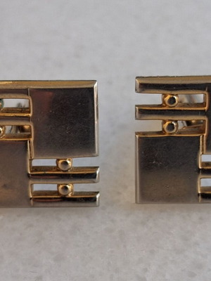 Vintage square cufflinks used, gold color
