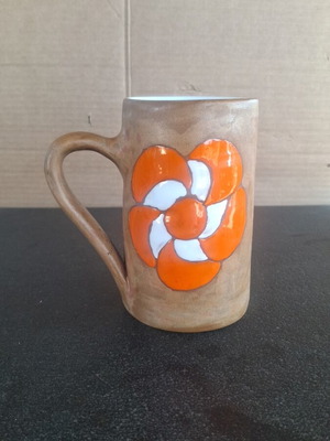 Ceramic mug with enamel interior, 15 cm height