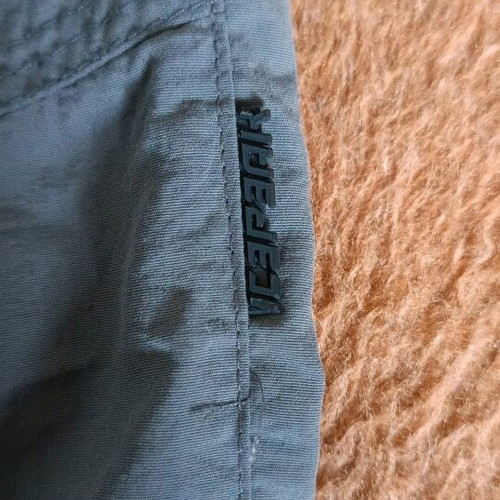 Icepeak snowboard waterproof pants size 40 like new, gray