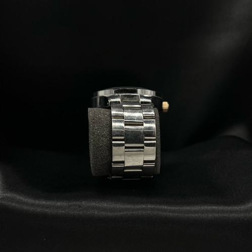 Loisir women's watch used with 2 bezels and stainless steel bracelet