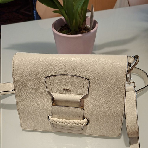 Furla leather bag like new, ivory with gold details