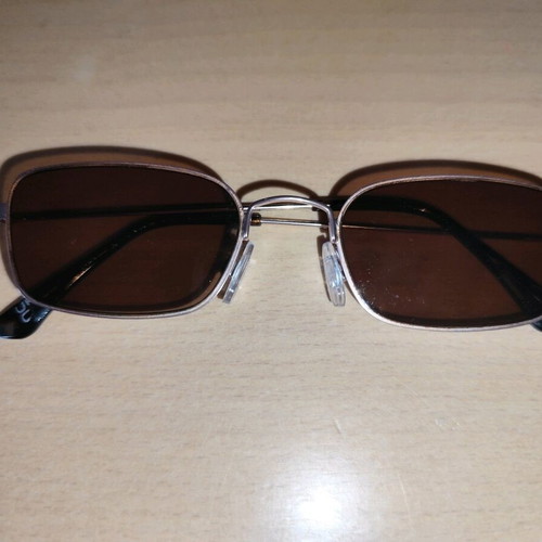 Vans sunglasses like new
