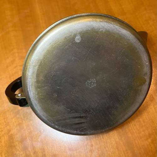 Vintage μπρούτζινη τσαγιέρα μεταχειρισμένη με αυθεντική πατίνα ’50–’60