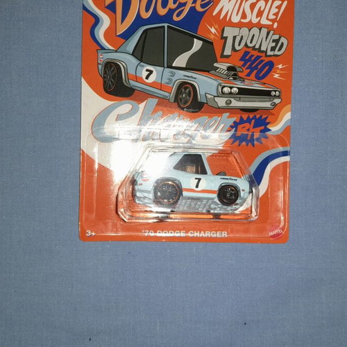 Hot Wheels Tooned Gulf Series 70 Dodge Charger new