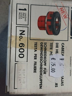Super Eco 1.1/4 Plumbing Threading Tool New